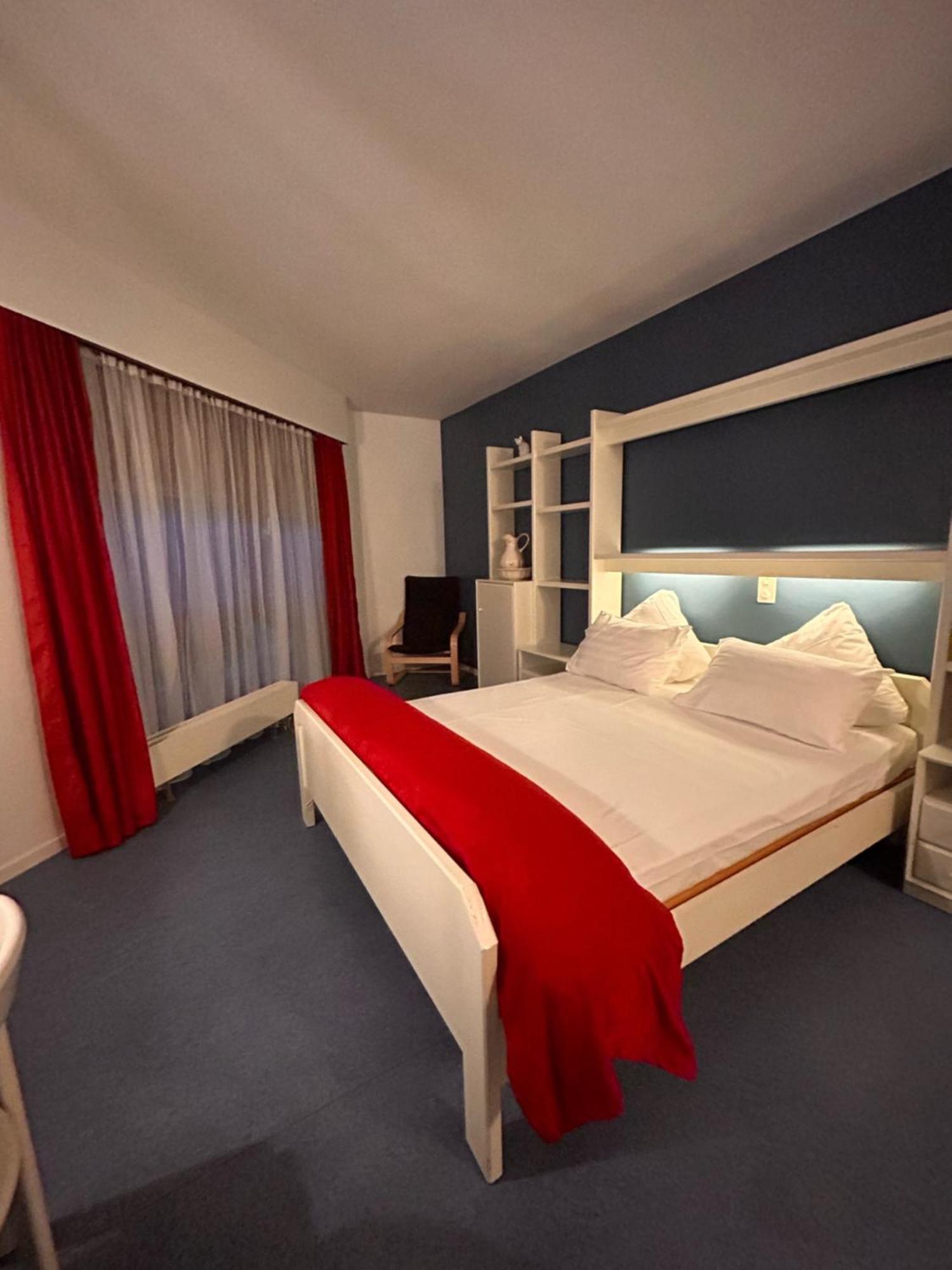 Hotel Edirol Vouvry Luaran gambar